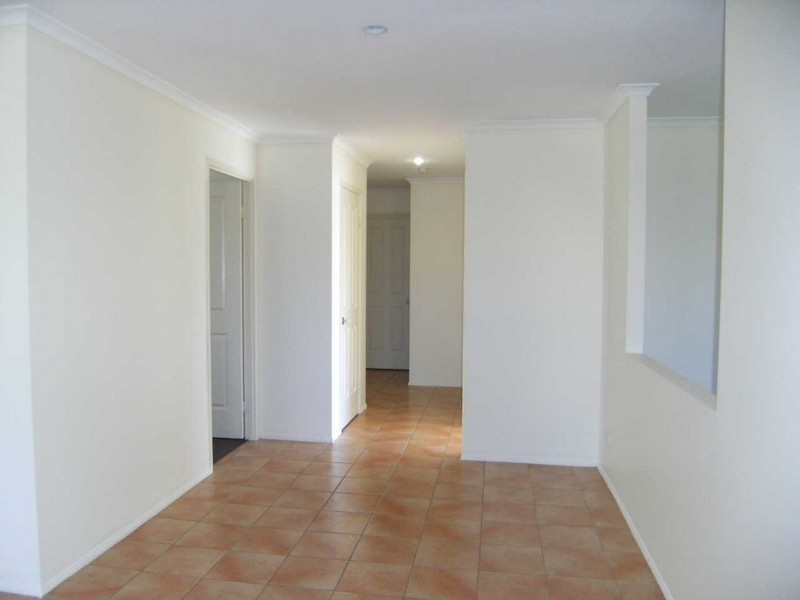 7 Hollyfern Court, Oxenford QLD 4210