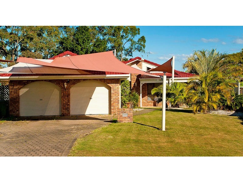 5 Dubbo Court, Helensvale QLD 4212