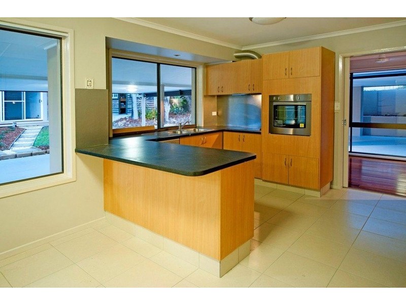 61 Discovery Drive, Helensvale QLD 4212