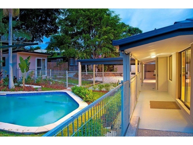 61 Discovery Drive, Helensvale QLD 4212