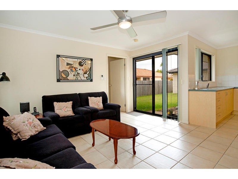 9 Catchlove Street, Maudsland QLD 4210