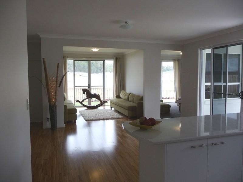 11 Treecreeper Crescent, Upper Coomera QLD 4209