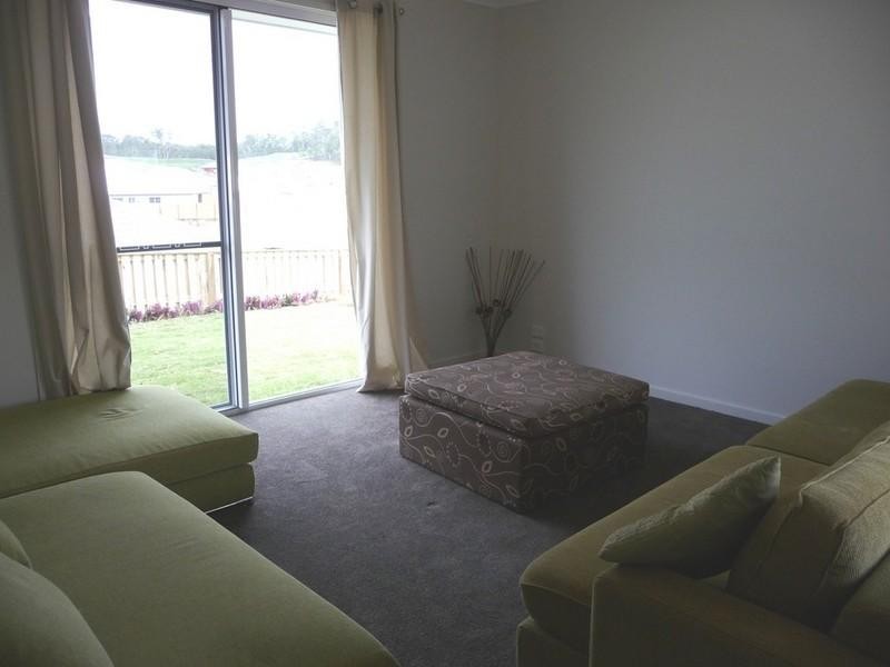 11 Treecreeper Crescent, Upper Coomera QLD 4209