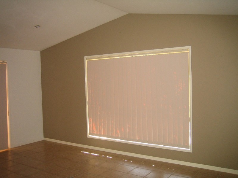 Pacific Pines QLD 4211
