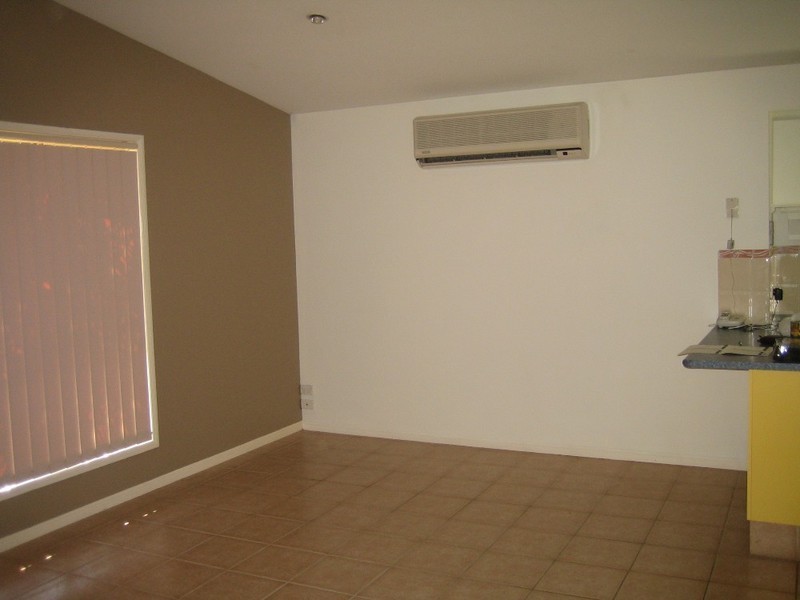 Pacific Pines QLD 4211