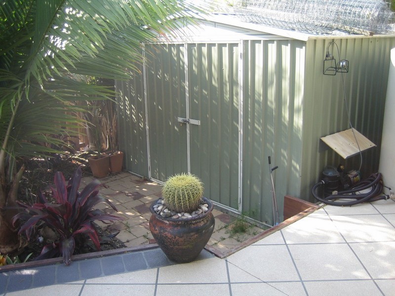 Pacific Pines QLD 4211