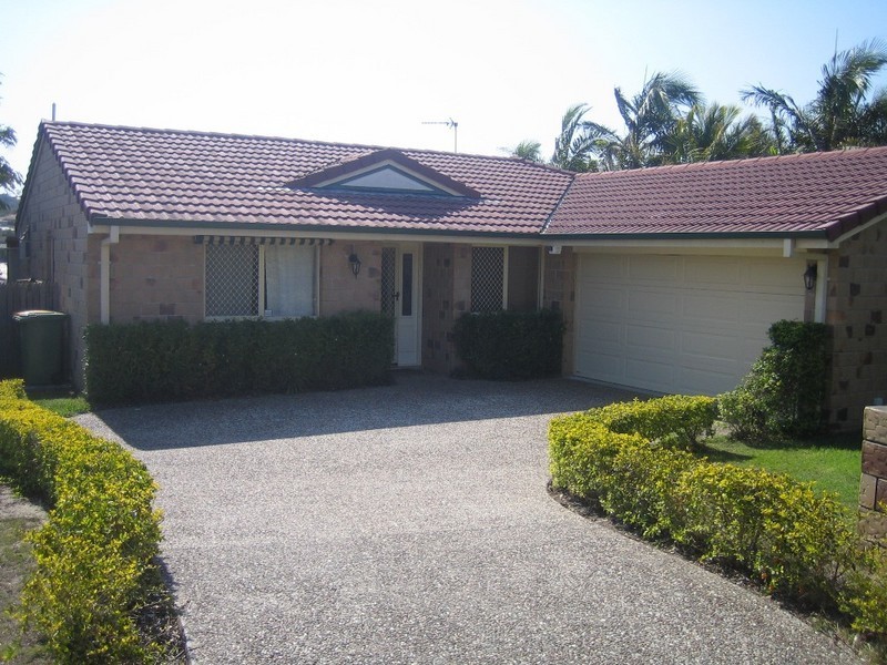 Pacific Pines QLD 4211