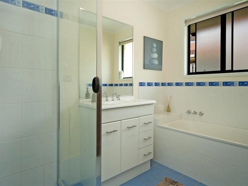 22 Buffalo Crescent, Pacific Pines QLD 4211