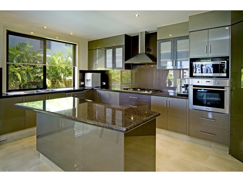 59 Bridgewater Drive, Varsity Lakes QLD 4227