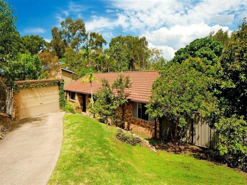 16 Latrobe Avenue, Helensvale QLD 4212