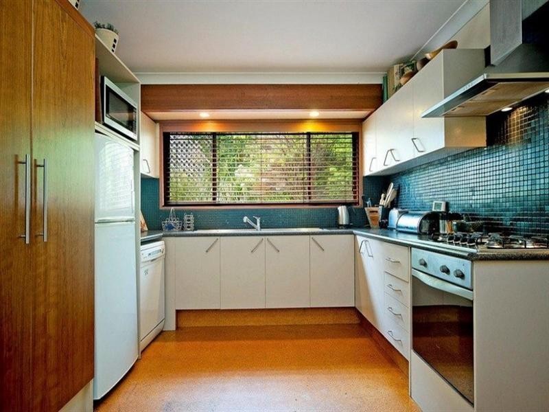 16 Latrobe Avenue, Helensvale QLD 4212