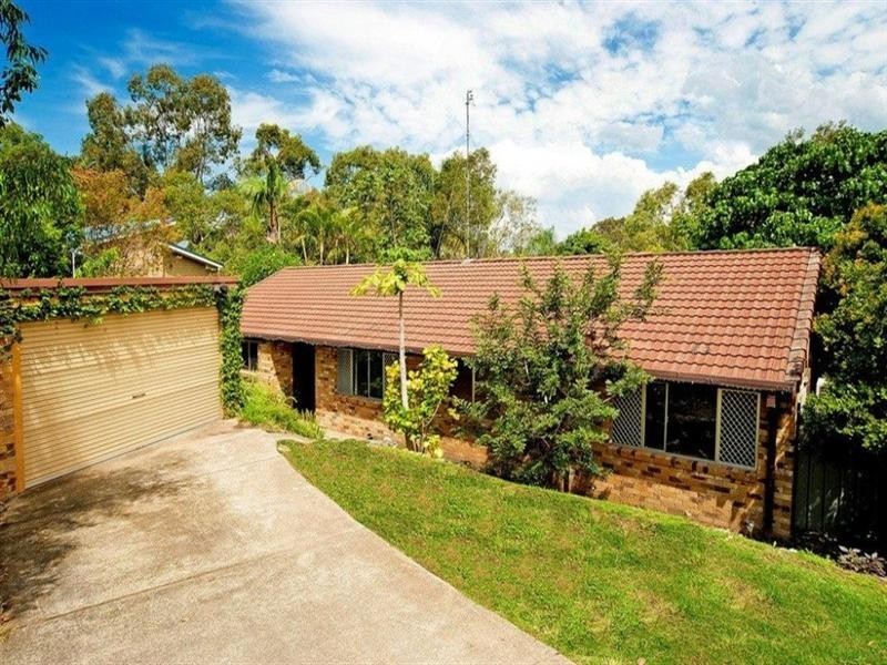 16 Latrobe Avenue, Helensvale QLD 4212