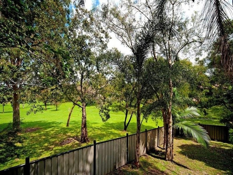 16 Latrobe Avenue, Helensvale QLD 4212