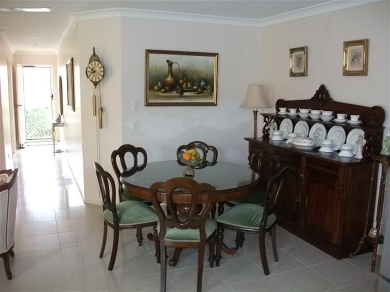 10/2 Anaheim Drive, Helensvale QLD 4212