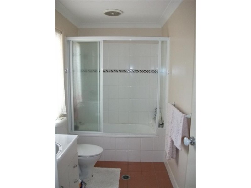 10/2 Anaheim Drive, Helensvale QLD 4212