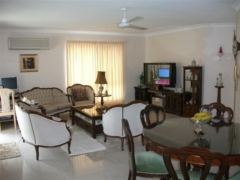 10/2 Anaheim Drive, Helensvale QLD 4212