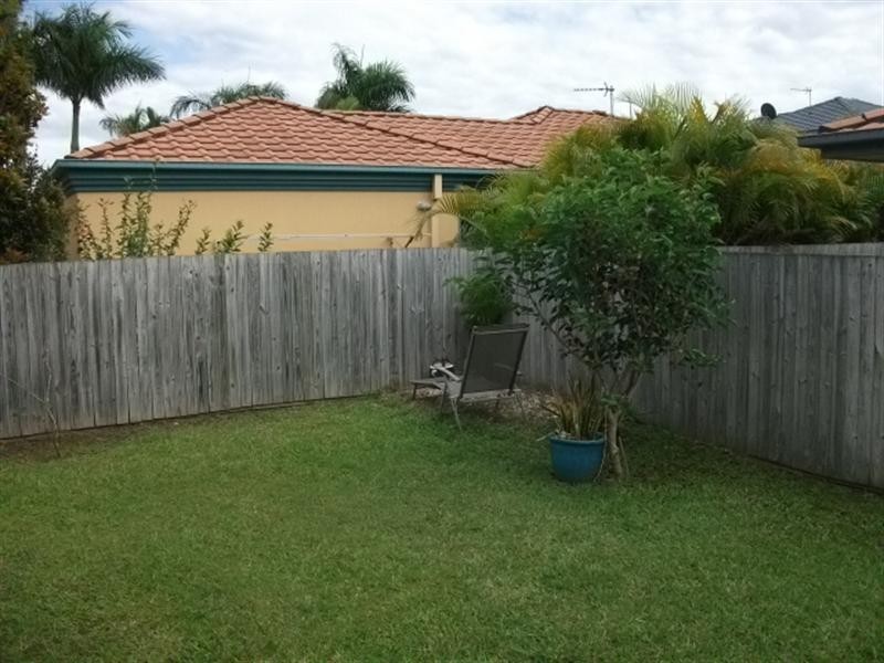 10/2 Anaheim Drive, Helensvale QLD 4212