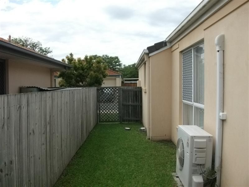 10/2 Anaheim Drive, Helensvale QLD 4212