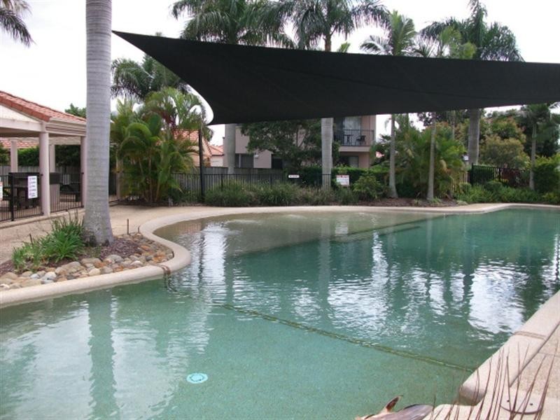 10/2 Anaheim Drive, Helensvale QLD 4212