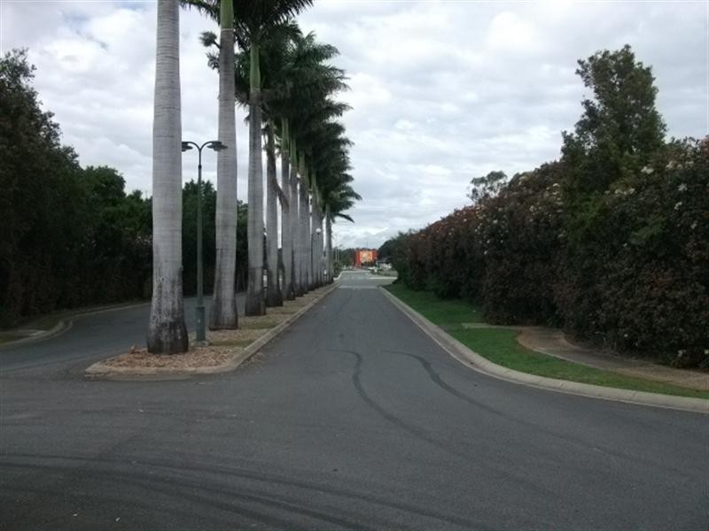 10/2 Anaheim Drive, Helensvale QLD 4212