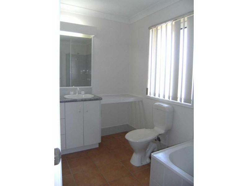 24/8 Doyalson Place, Helensvale QLD 4212