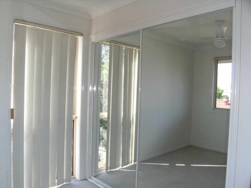 24/8 Doyalson Place, Helensvale QLD 4212