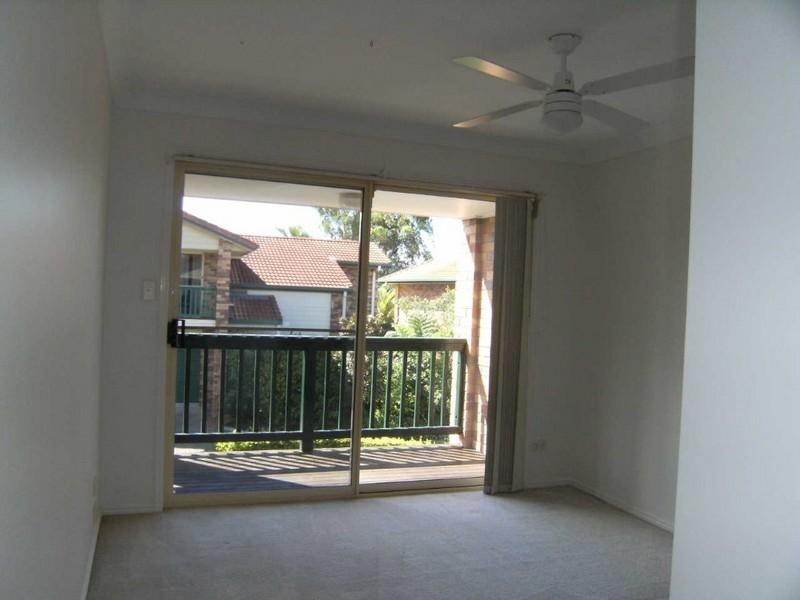 24/8 Doyalson Place, Helensvale QLD 4212