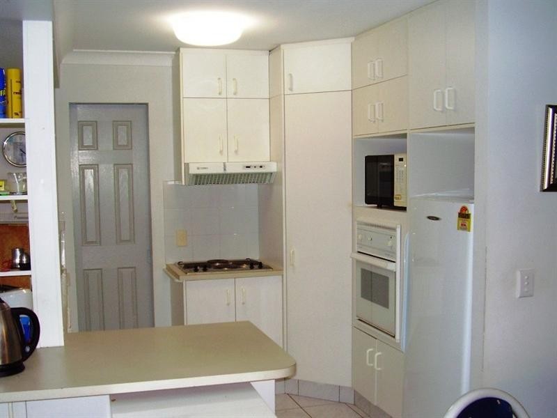 10/433 Pine Ridge Road, Runaway Bay QLD 4216