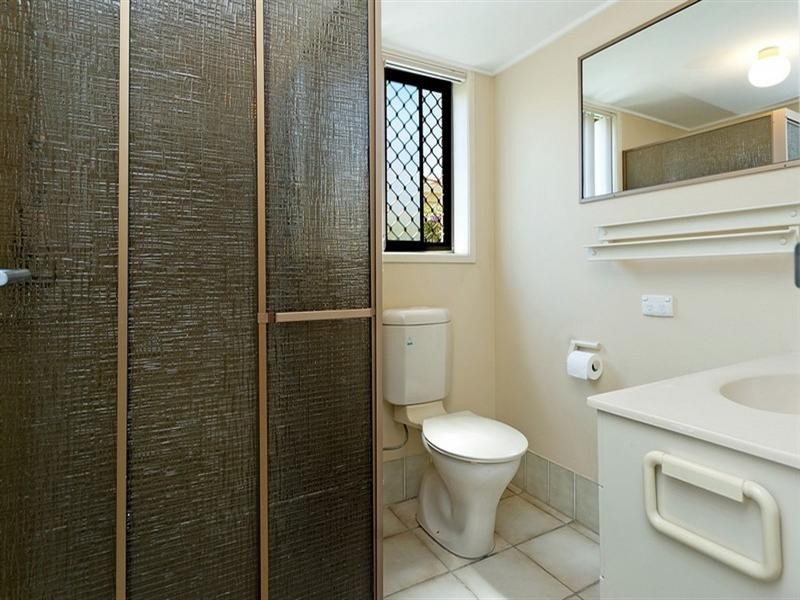 9 Nautilus Place, Biggera Waters QLD 4216