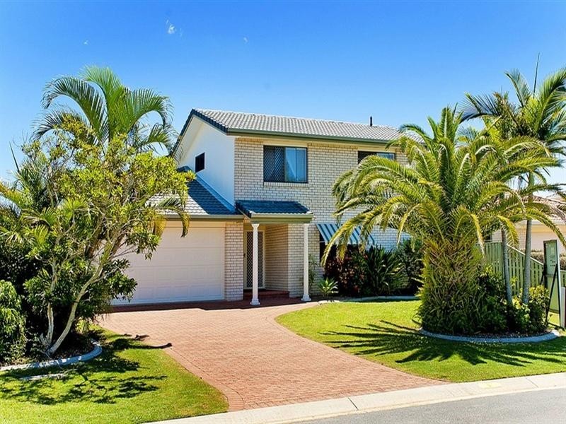 9 Nautilus Place, Biggera Waters QLD 4216
