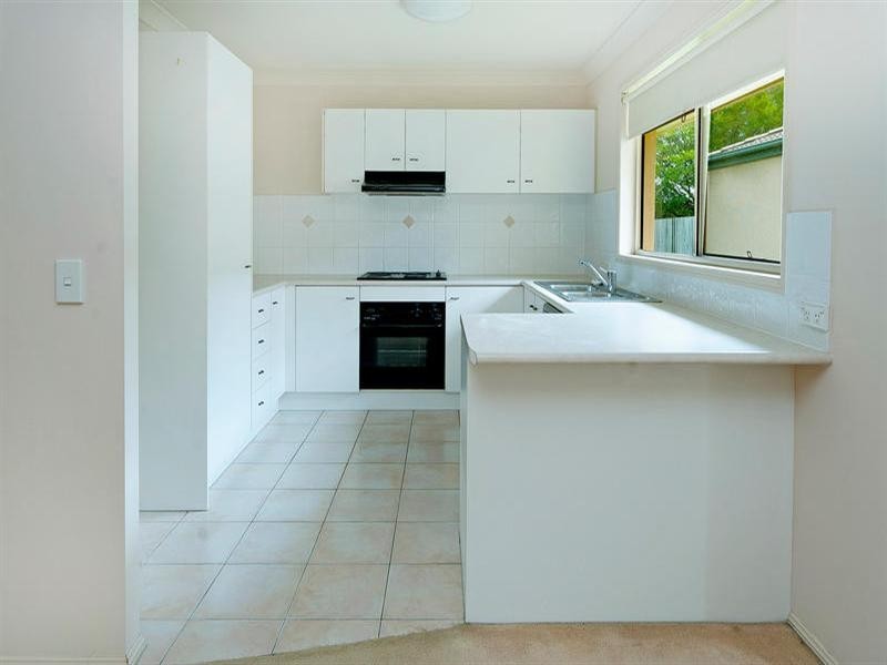 14 Serafina Drive, Helensvale QLD 4212