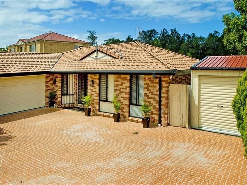 54 Gippsland Drive, Helensvale QLD 4212