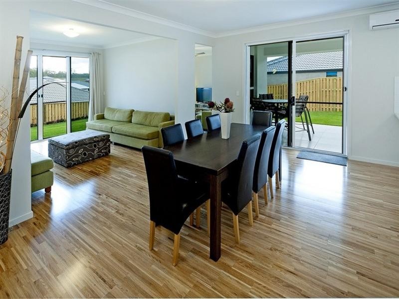 11 Treecreeper Crescent, Upper Coomera QLD 4209