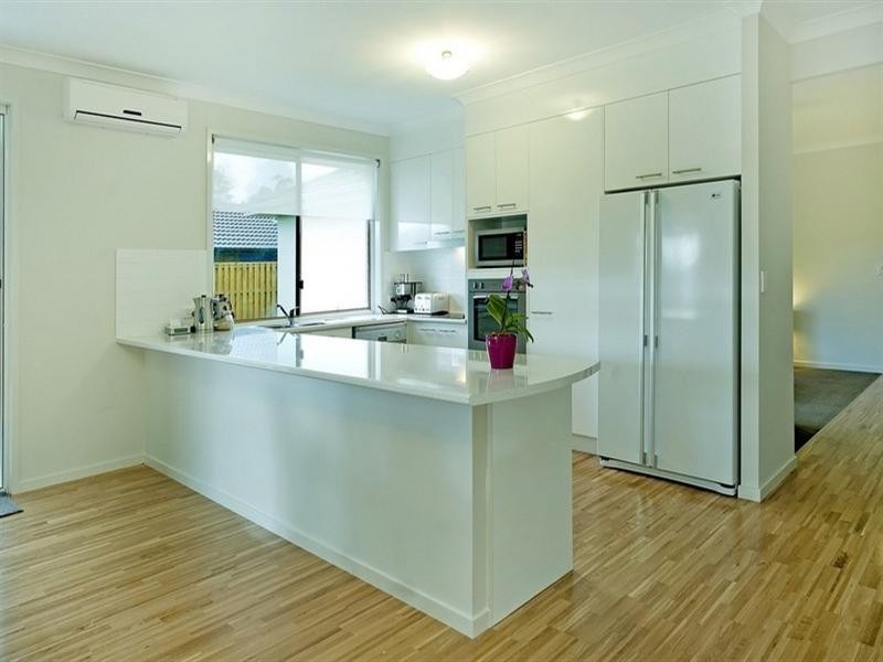 11 Treecreeper Crescent, Upper Coomera QLD 4209
