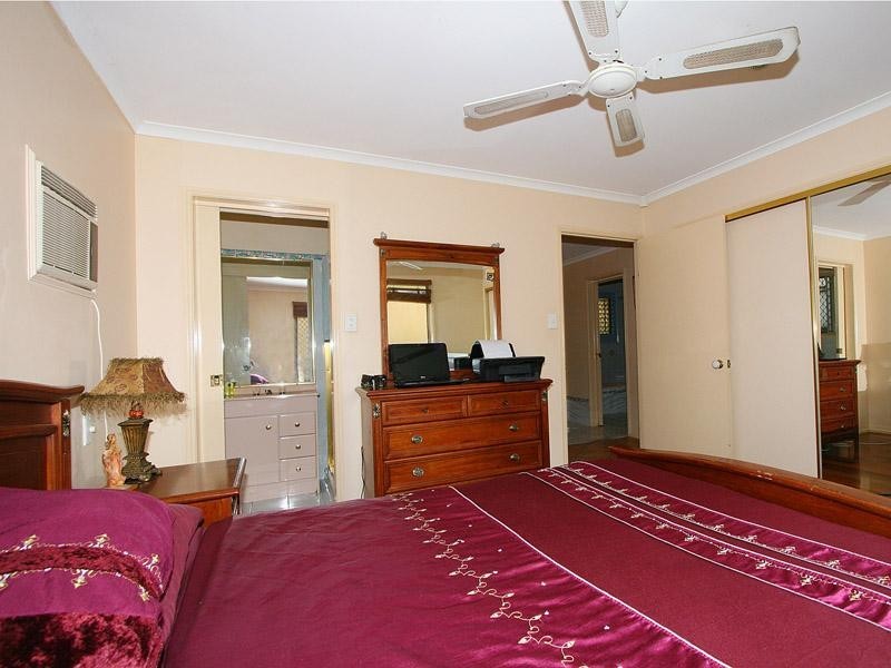 5 Allied Drive, Arundel QLD 4214