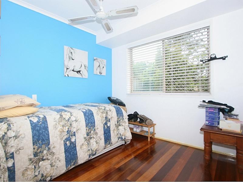 5 Allied Drive, Arundel QLD 4214