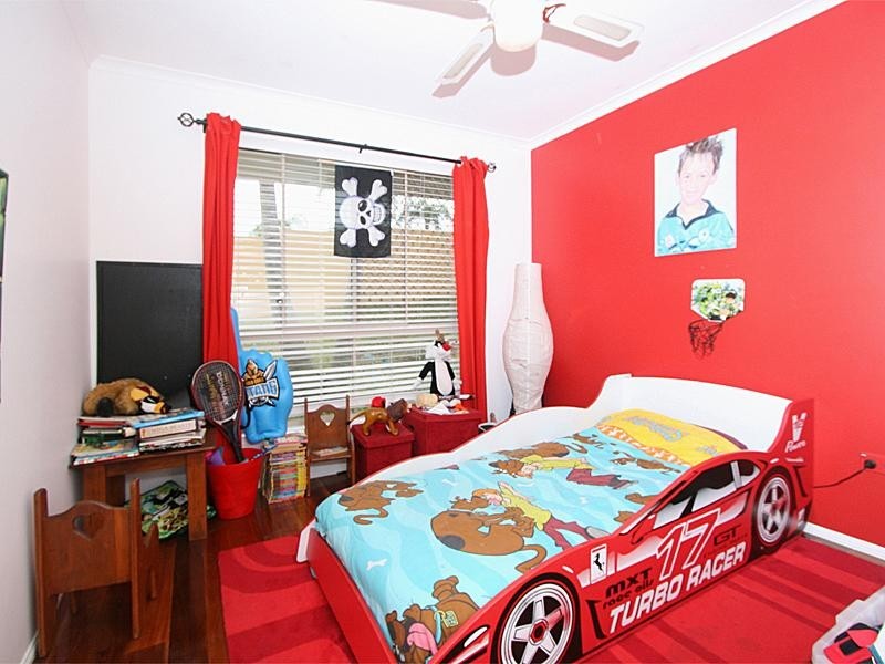 5 Allied Drive, Arundel QLD 4214