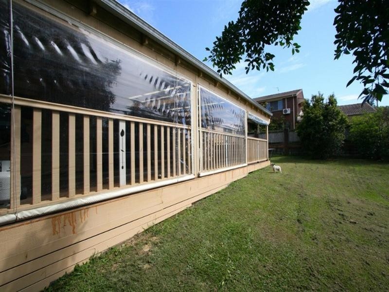 5 Allied Drive, Arundel QLD 4214