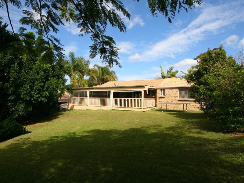 5 Allied Drive, Arundel QLD 4214