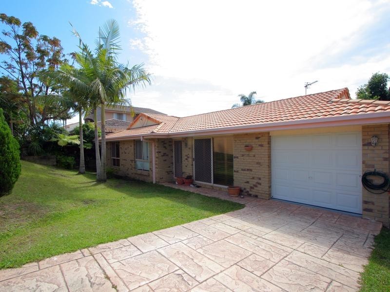 5 Allied Drive, Arundel QLD 4214