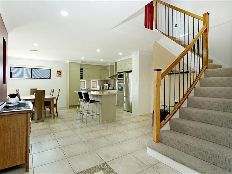 3 Govett Street, Pacific Pines QLD 4211