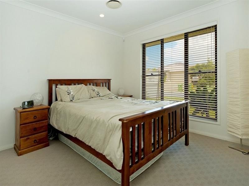 3 Govett Street, Pacific Pines QLD 4211