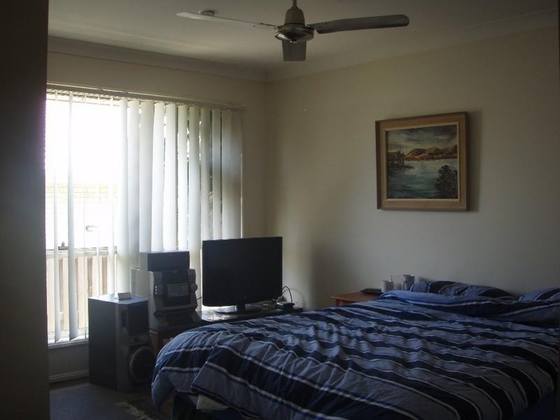 1/16 Prewett Street, Upper Coomera QLD 4209