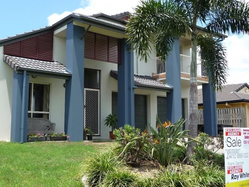 36 Princeton Street, Oxenford QLD 4210