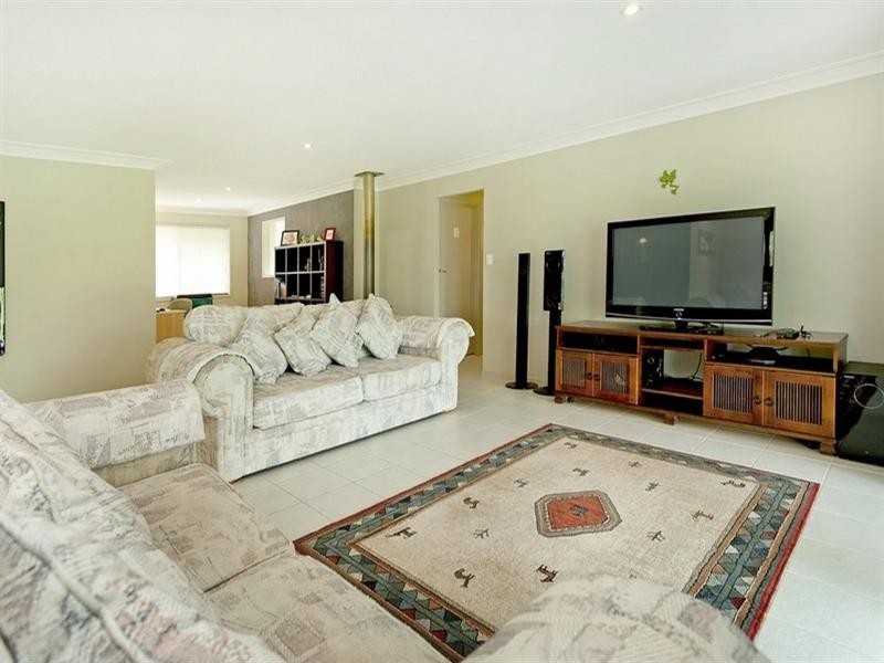 10 Airlie Place, Helensvale QLD 4212