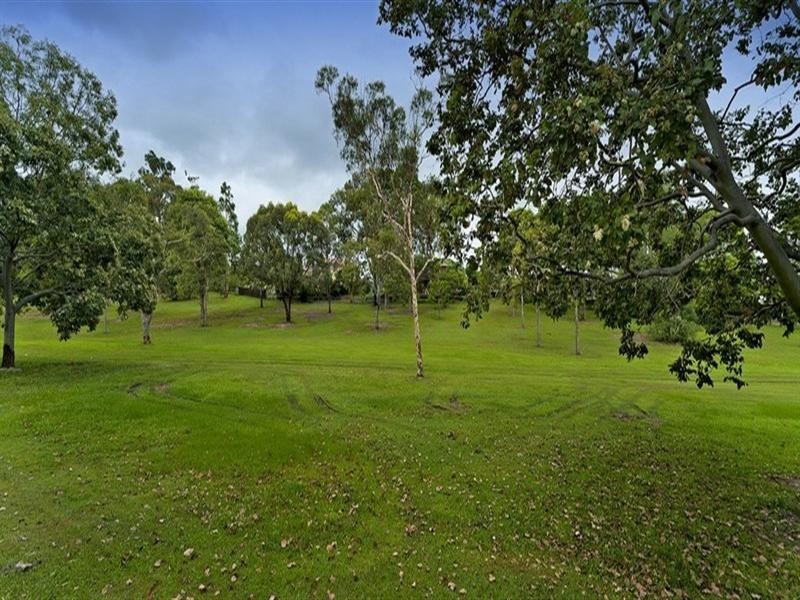 10 Airlie Place, Helensvale QLD 4212