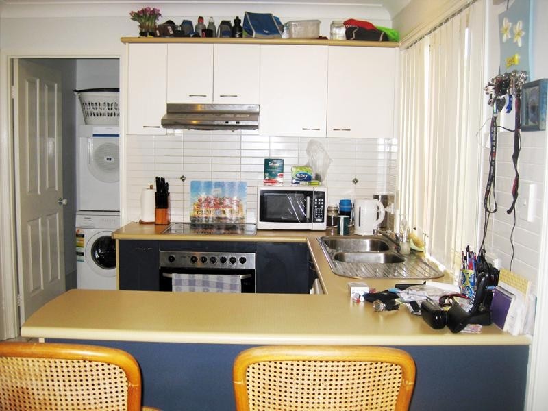 72/31 Archipelago Street, Pacific Pines QLD 4211