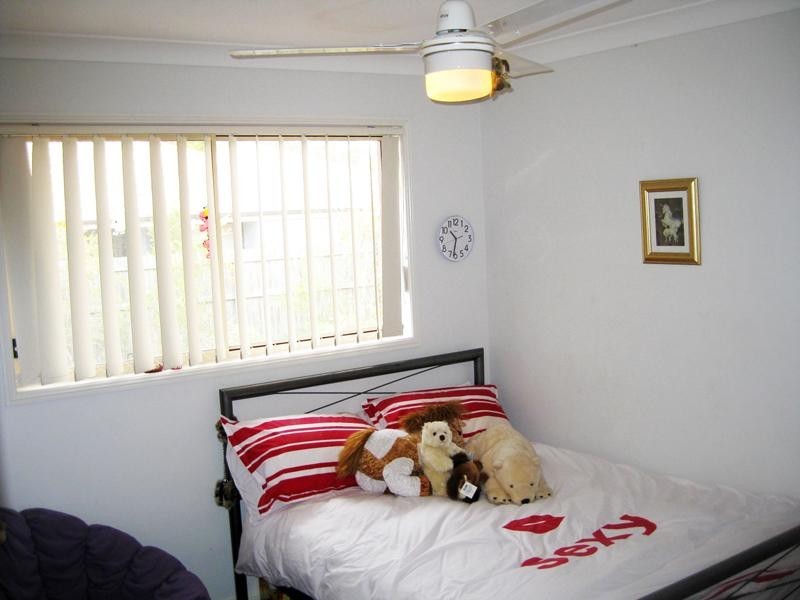 72/31 Archipelago Street, Pacific Pines QLD 4211