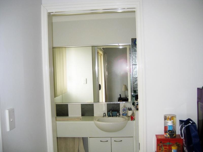 72/31 Archipelago Street, Pacific Pines QLD 4211