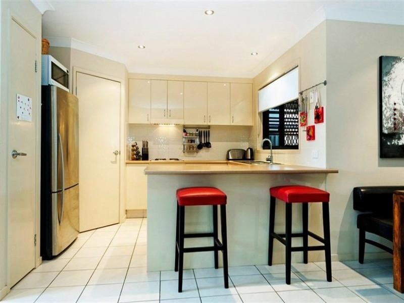 27 Carmarthen Circuit, Pacific Pines QLD 4211